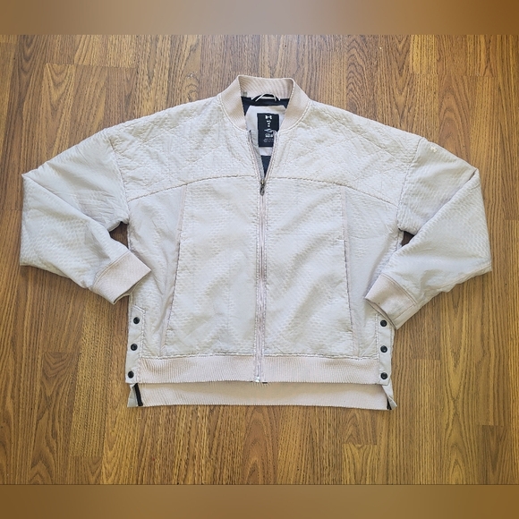 Under Armour Cold Gear Jacket Light Pink Women's Medium Loose Coupe Coat A40 - Picture 1 of 9